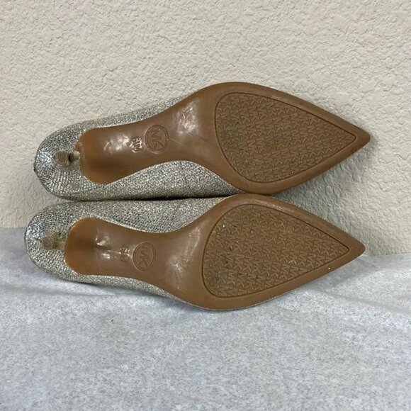 Michael Michael Kors Silver Glitter Flex Pointed Toe Kitten Heels Pumps Sz 6.5 - Picture 10 of 12